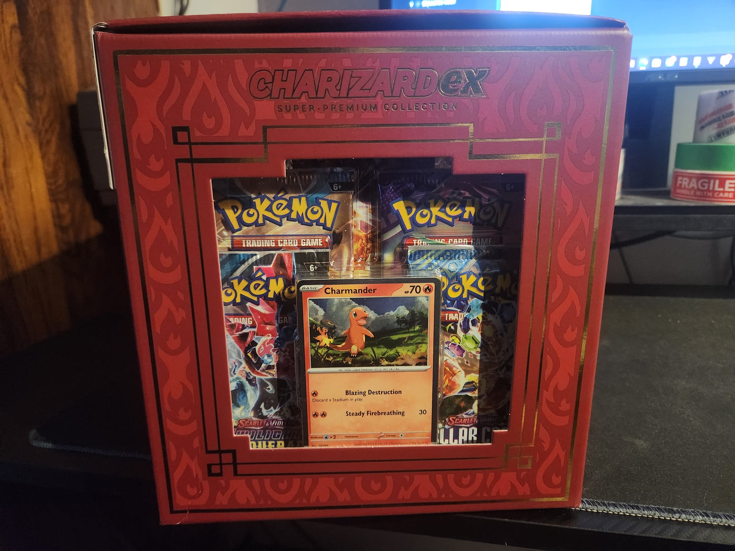 Pokémon Charizard ex super premium collection