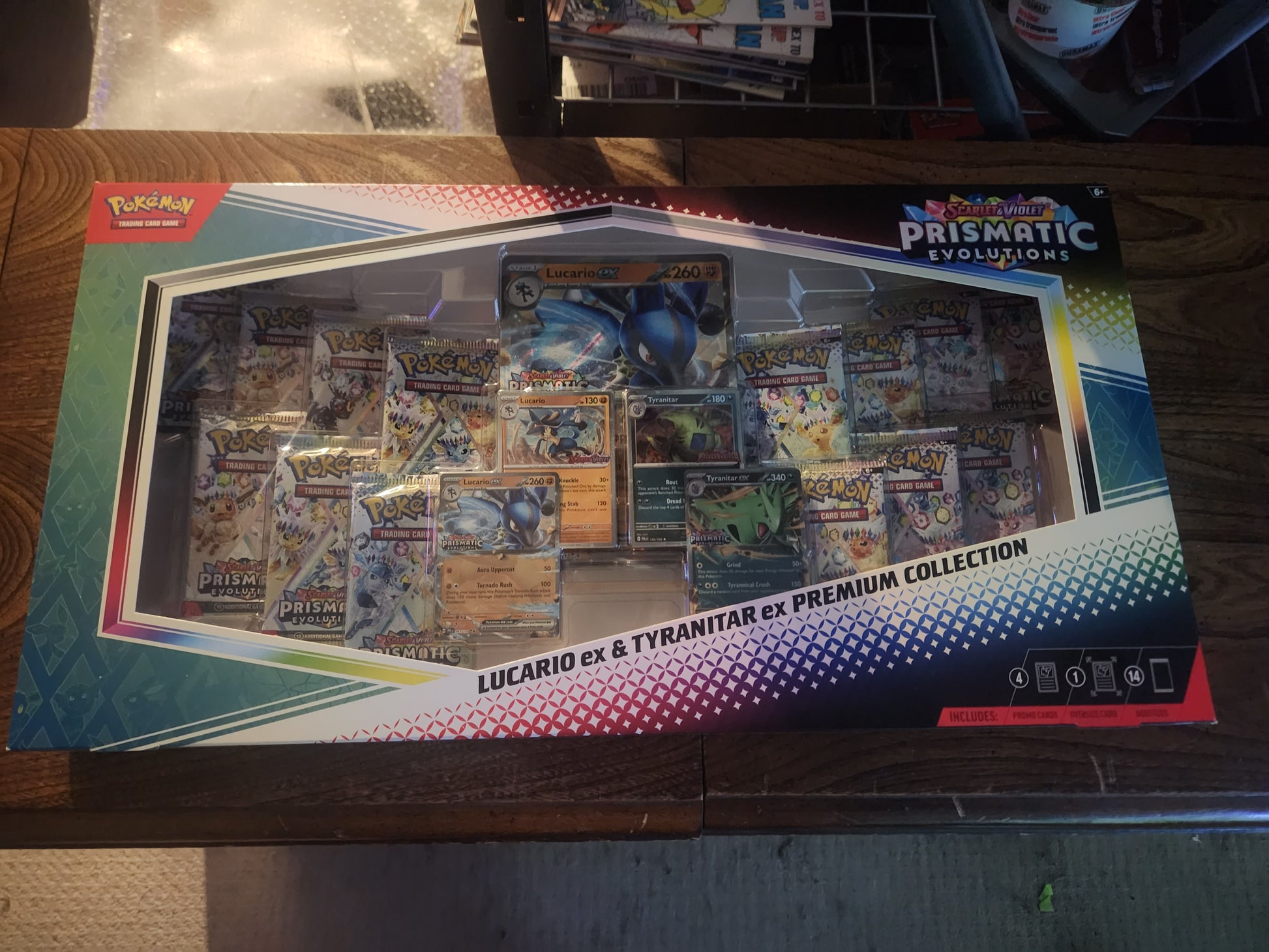 Pokemon Lucario Ex & Tyranitar Ex Premium Collection Infini Comix / Infinite Comics Pokemon Lucario Ex & Tyranitar Ex Premium Collection Infini Comix / Infinite Comics