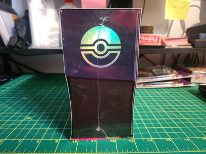 Phantasmal Flames Elite Trainer Box