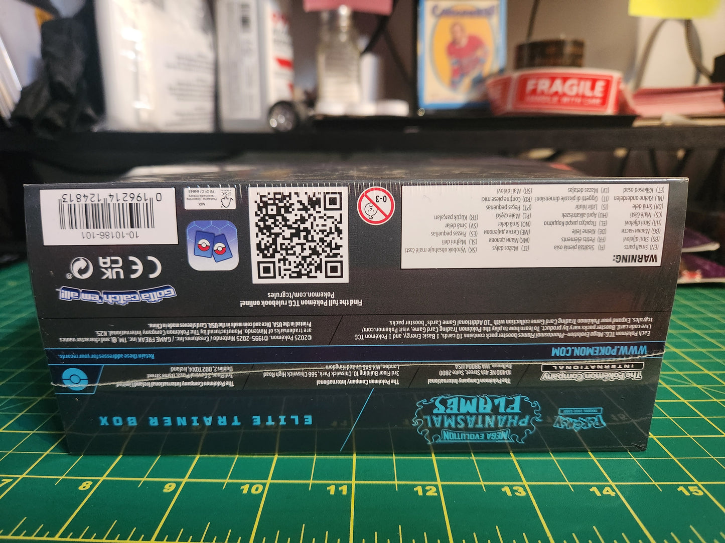 Phantasmal Flames Elite Trainer Box