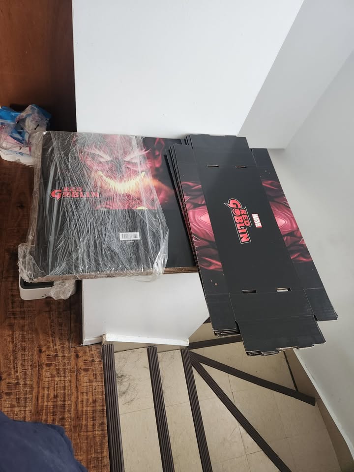 Red Goblin Short Comic Box