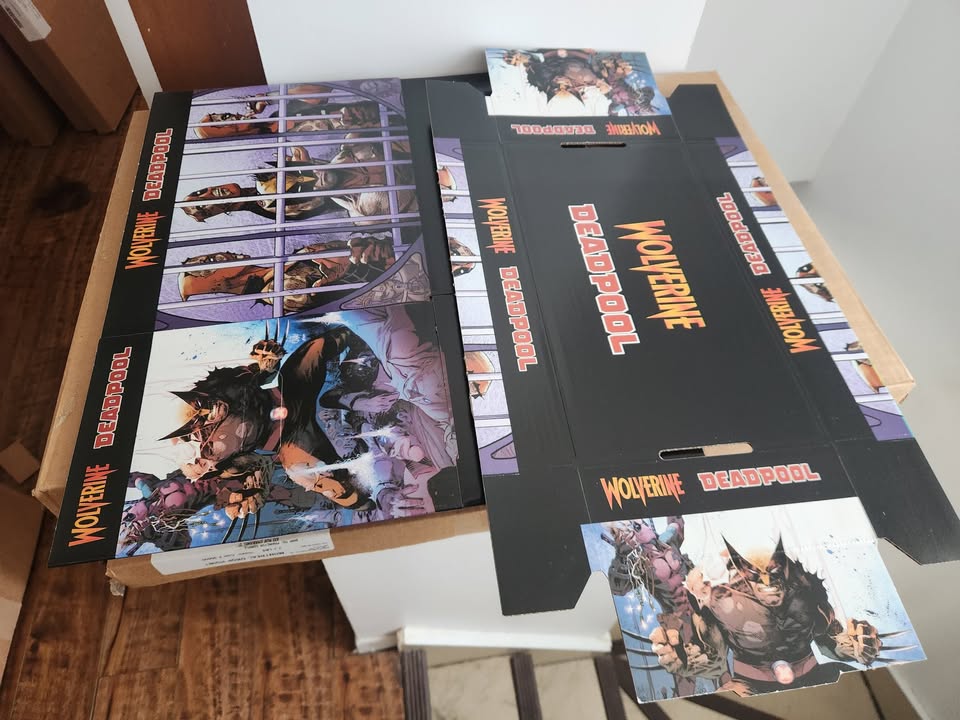 Wolverine Deadpool Short Comic Box