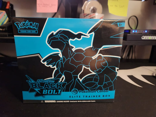 Pokemon Center Black Bolt etb