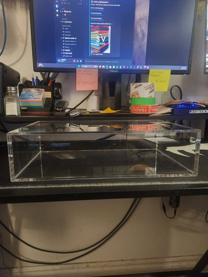 Acrylic Pokémon 151 upc Magnetic Protector case