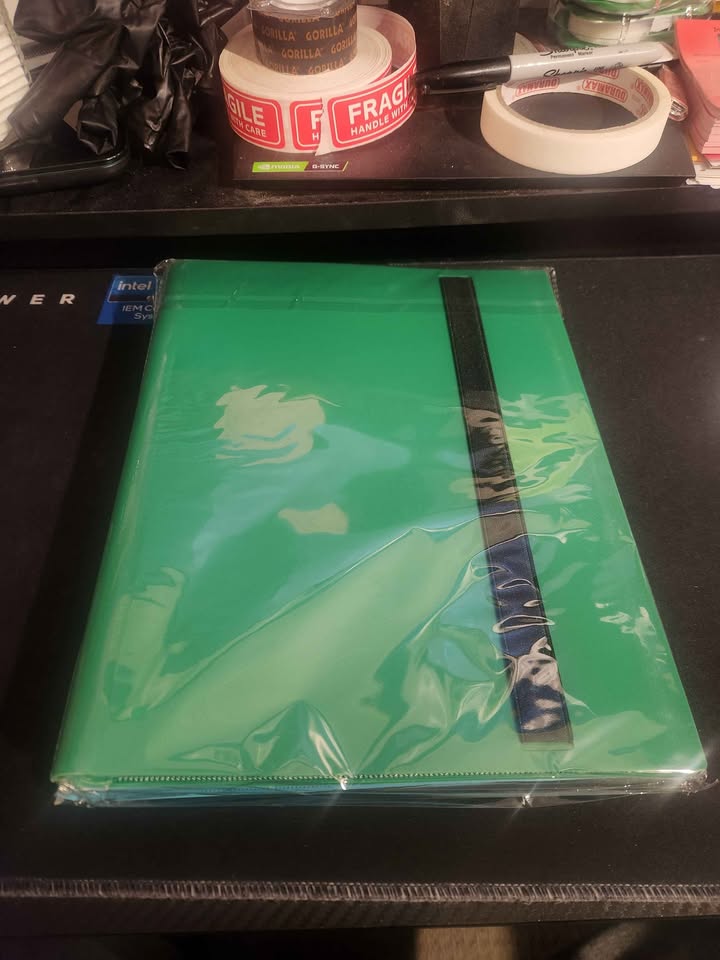 9-Pocket Trading Card Binder with Sleeves – 360 Pockets Pokémon TCG & Sports | Classeur 360 Cartes